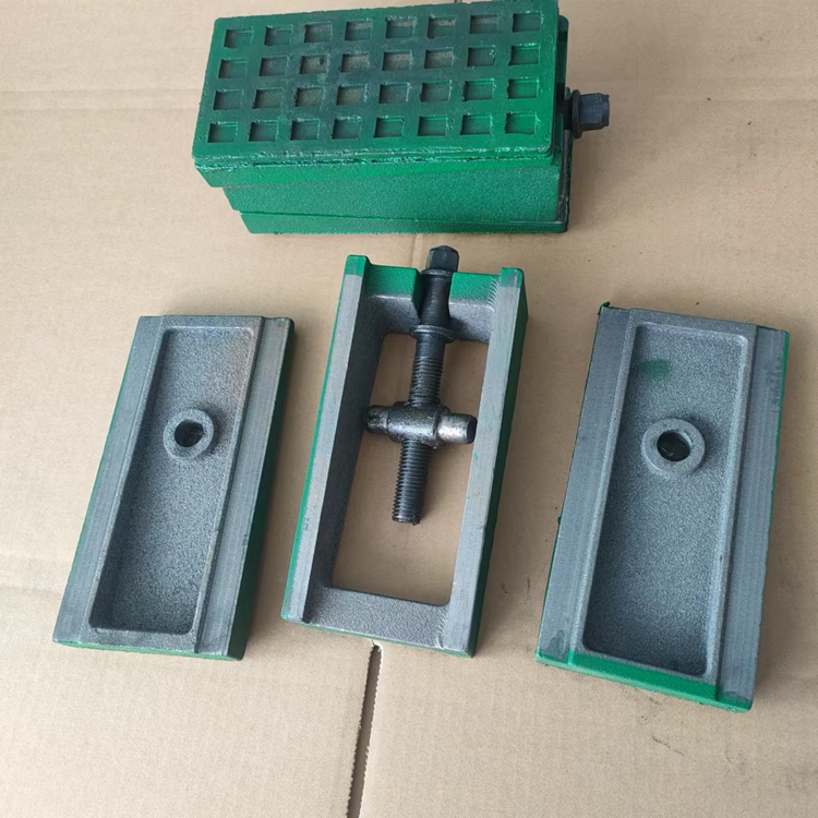 DS78-2系列三層防震墊鐵